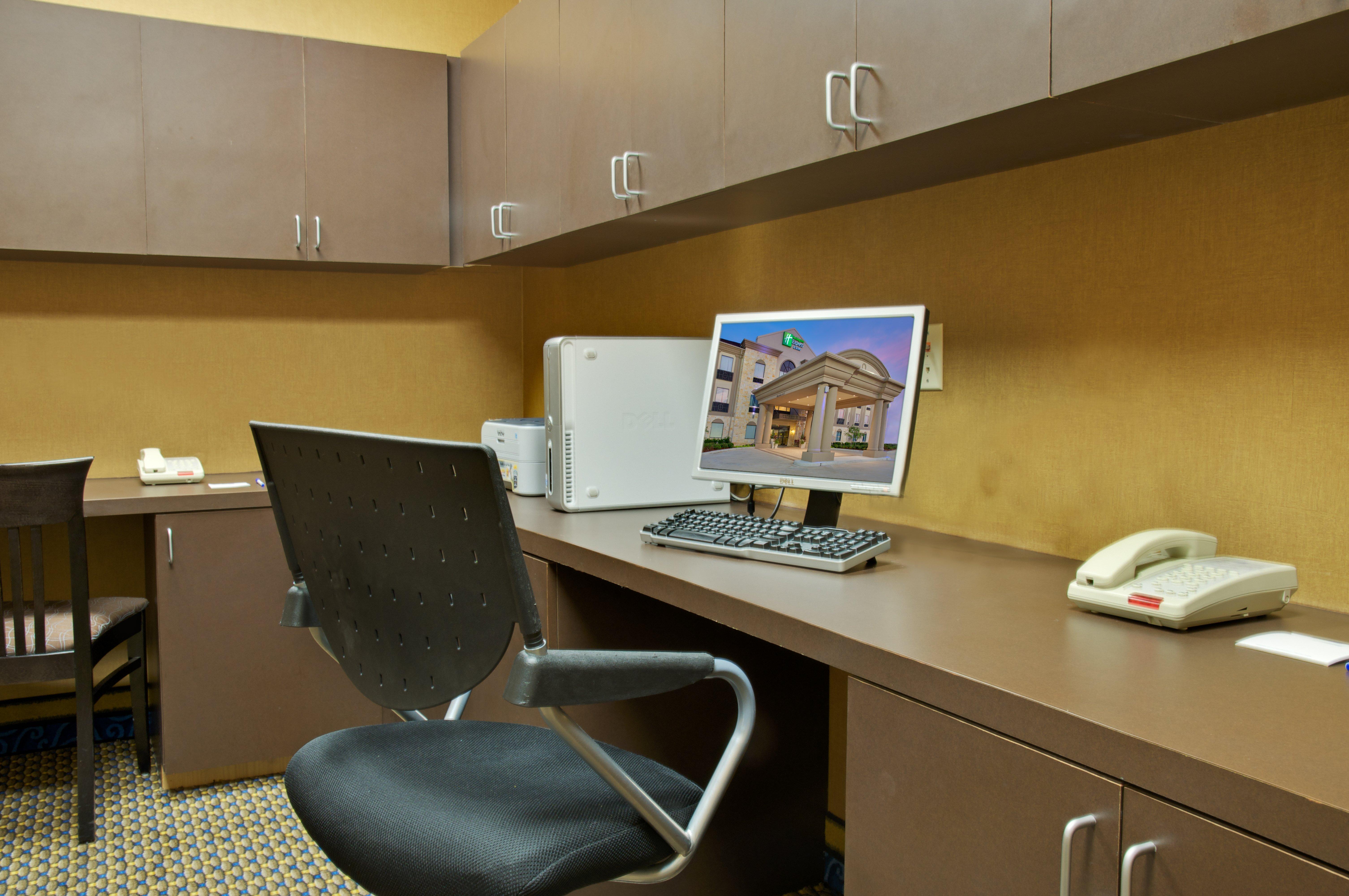 Holiday Inn Express Hotel & Suites Houston Energy Corridor - West Oaks By Ihg Экстерьер фото